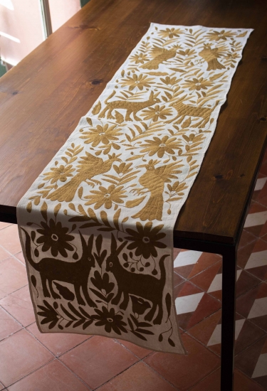 Chemin de table Otomí